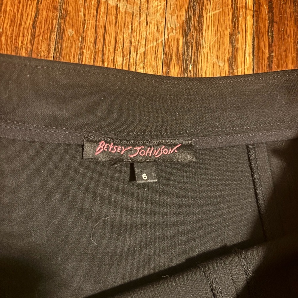 vintage Betsey Johnson black pencil skirt